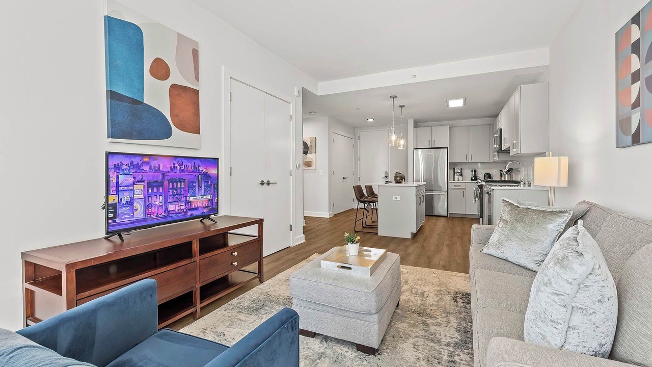 Photo of Livingroom in Downtown