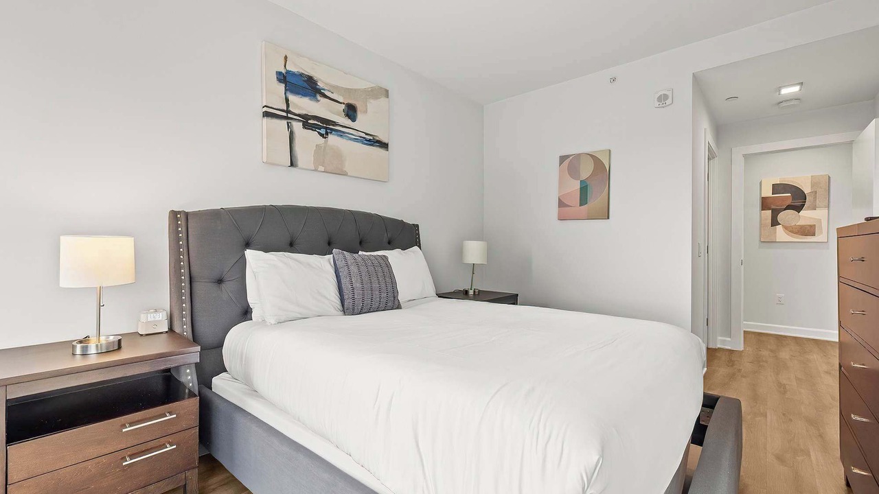 Photo of Bedroom in Downtown