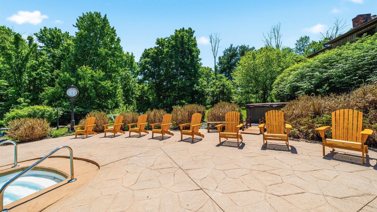 Photo of Patio Balcony in Monroe