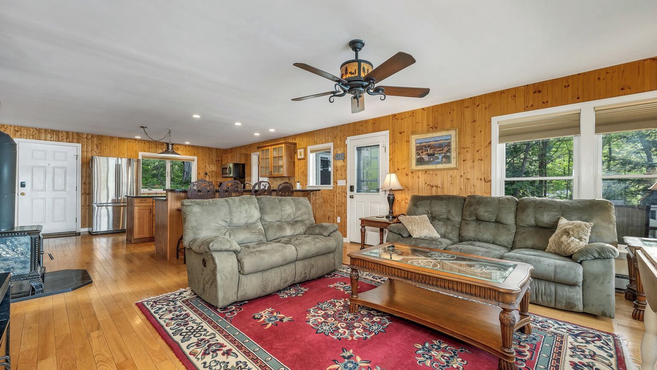 Photo of Livingroom in Barnstead