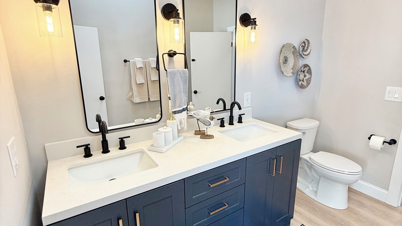 Photo of Bathroom in Ogunquit - Wells