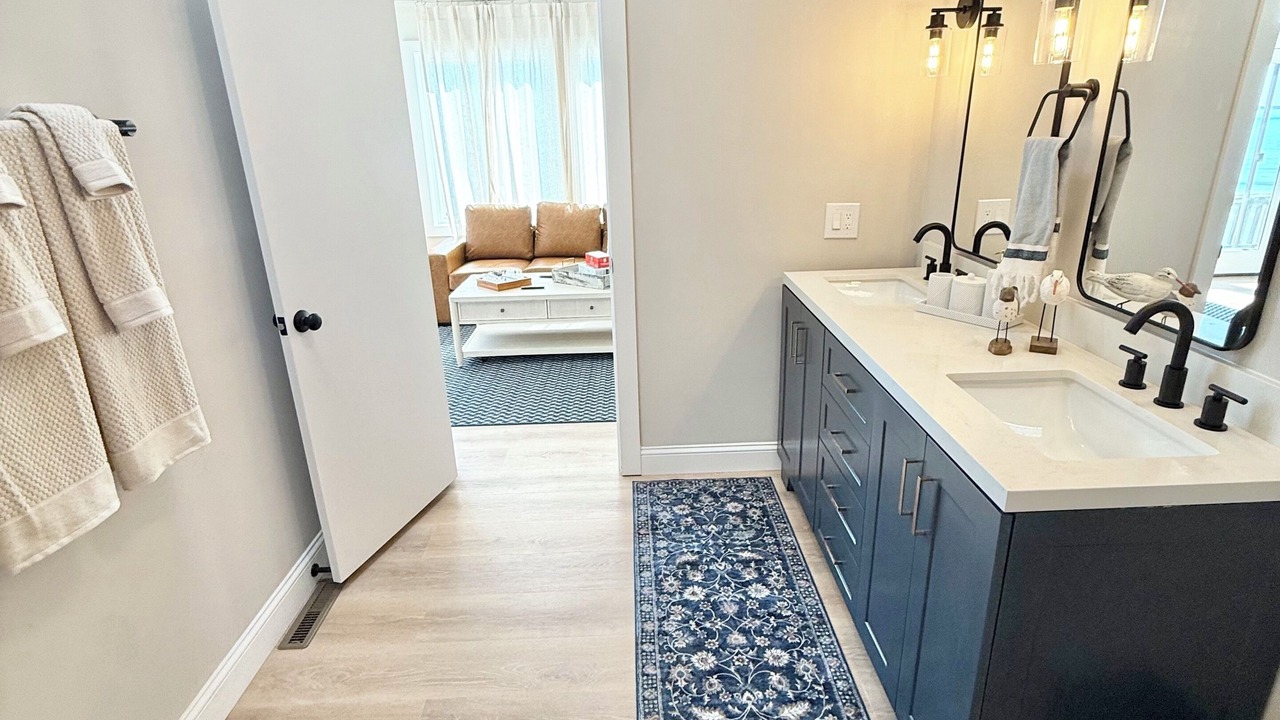 Photo of Bathroom in Ogunquit - Wells