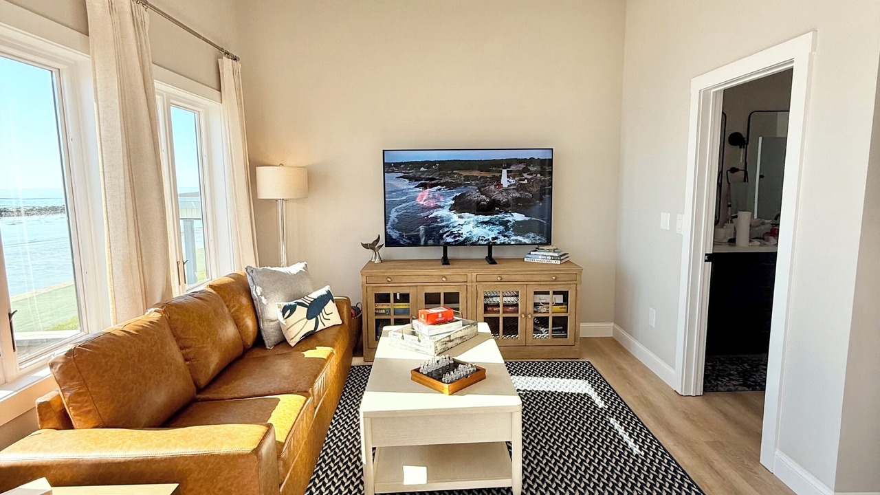 Photo of Livingroom in Ogunquit - Wells