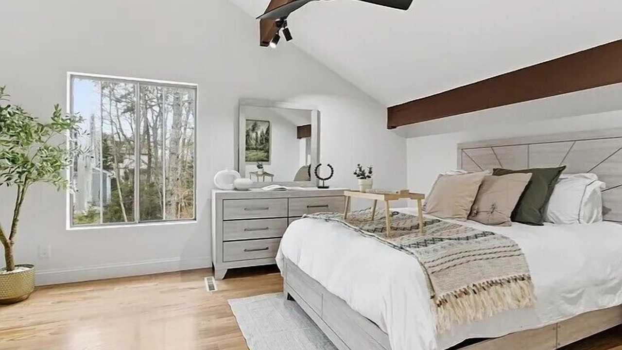 Photo of Bedroom in Summersea