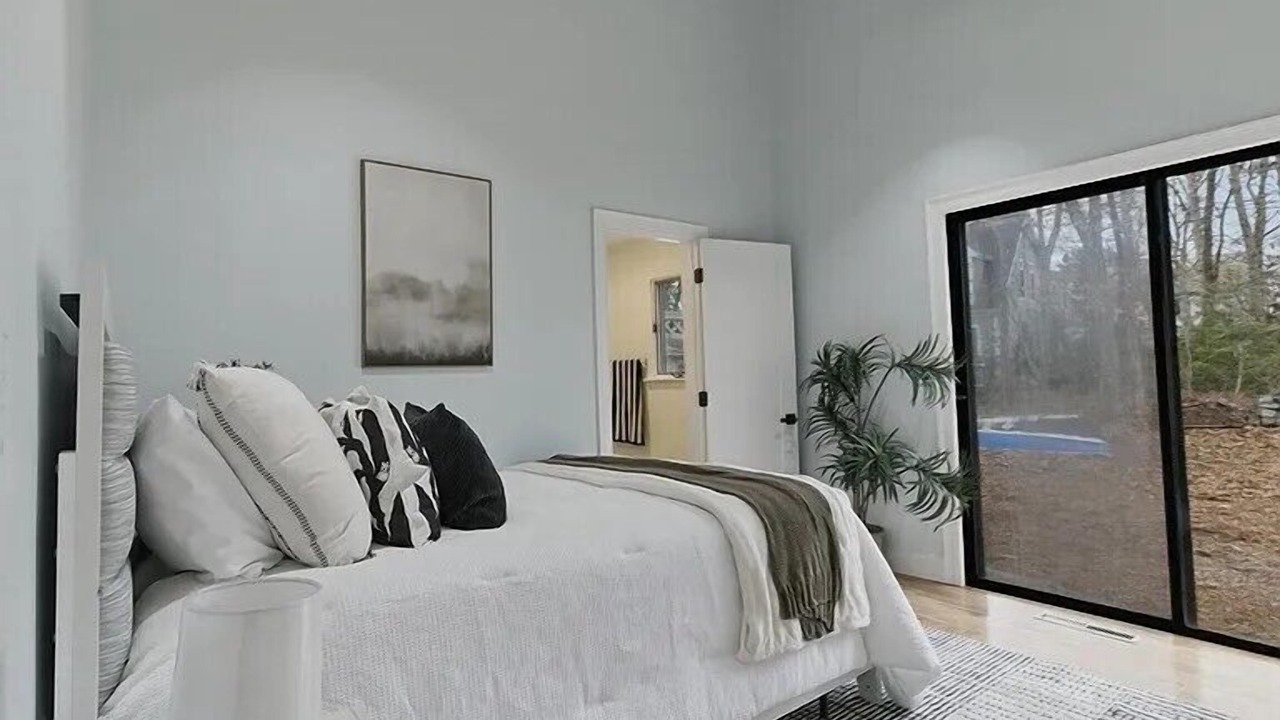 Photo of Bedroom in Summersea