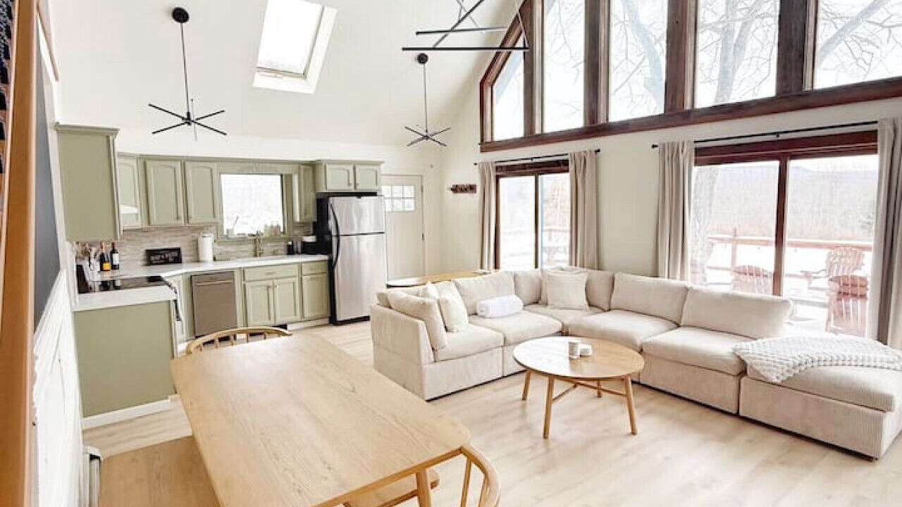 Photo of Livingroom in Margaretville