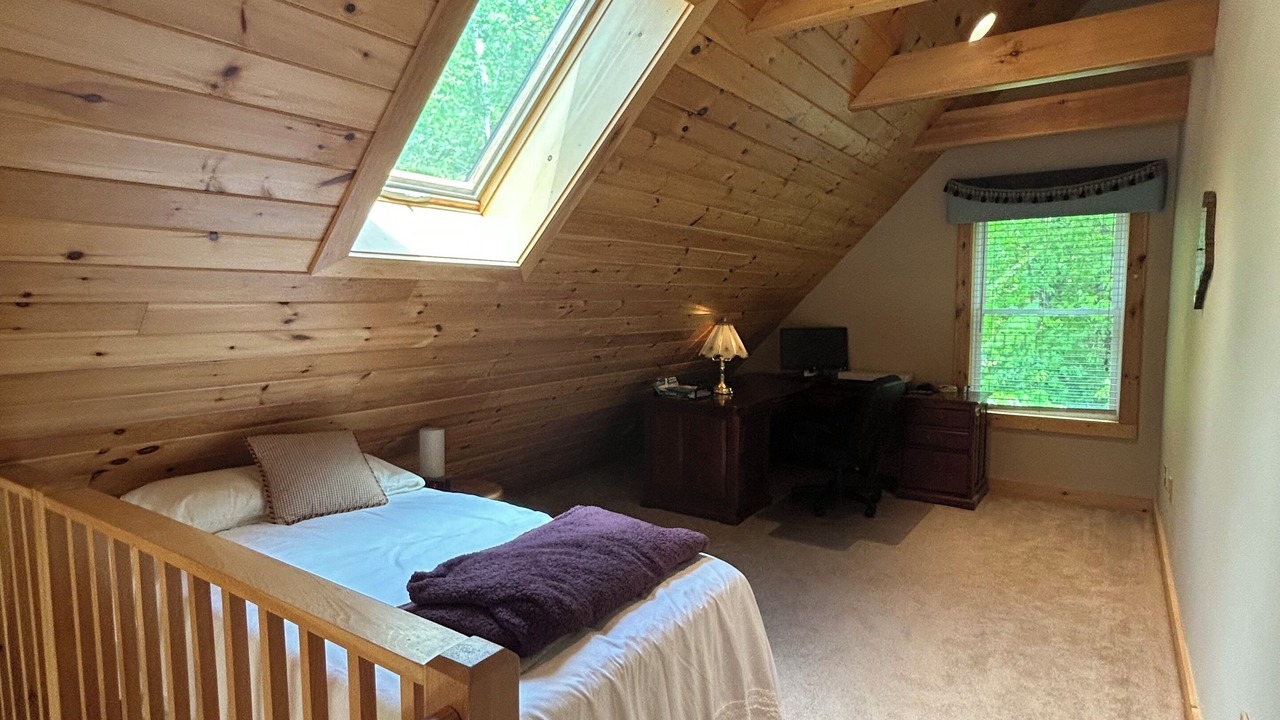 Photo of Bedroom in East Wakefield