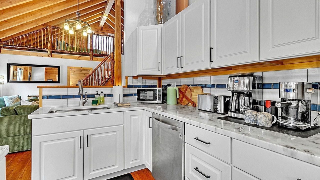 Photo of Kitchen in Warren