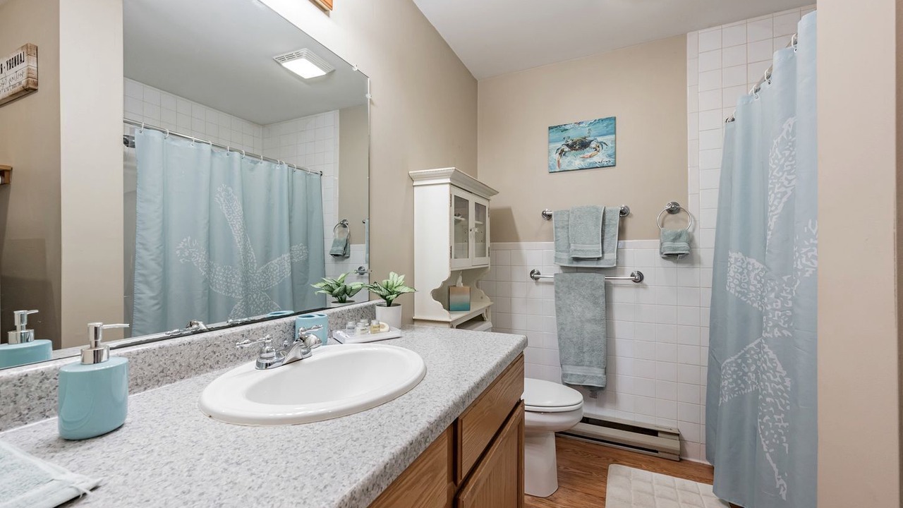 Photo of Bathroom in Old Mystic