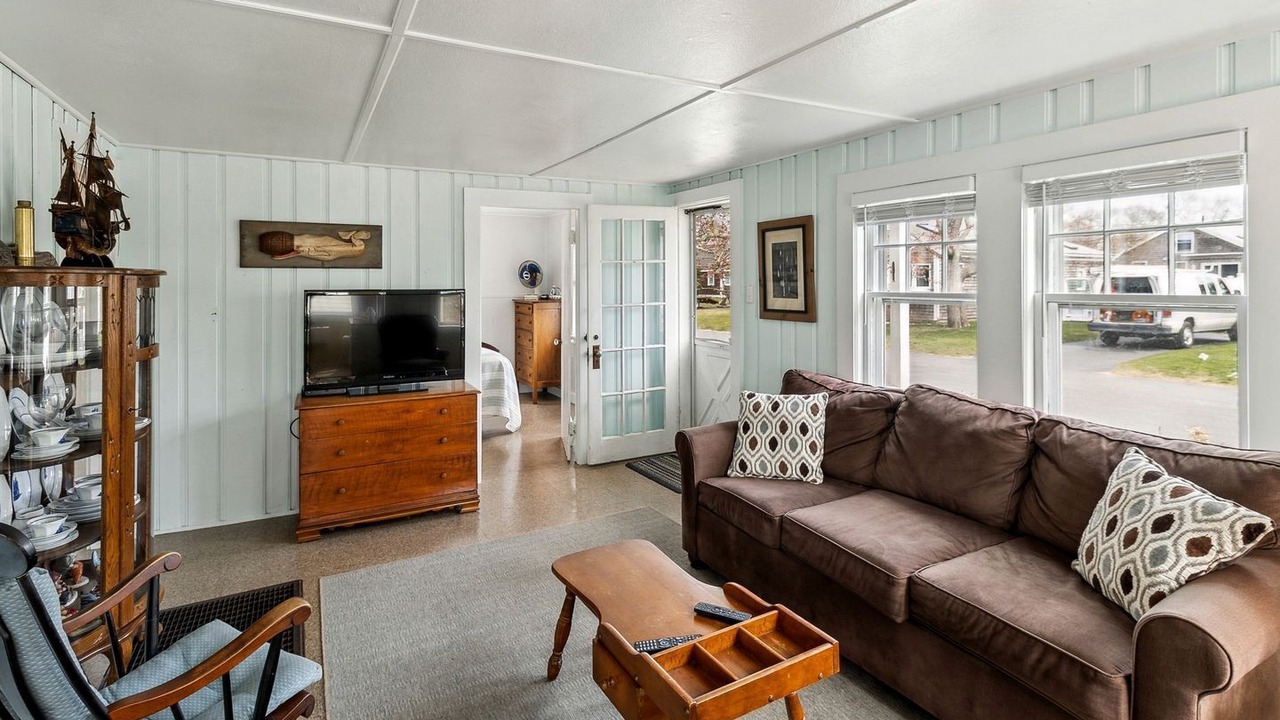Photo of Livingroom in Wareham Center