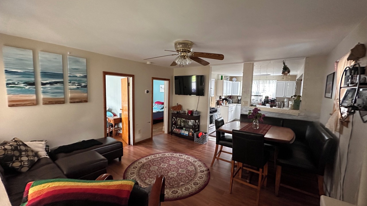Photo of Livingroom in North Adams
