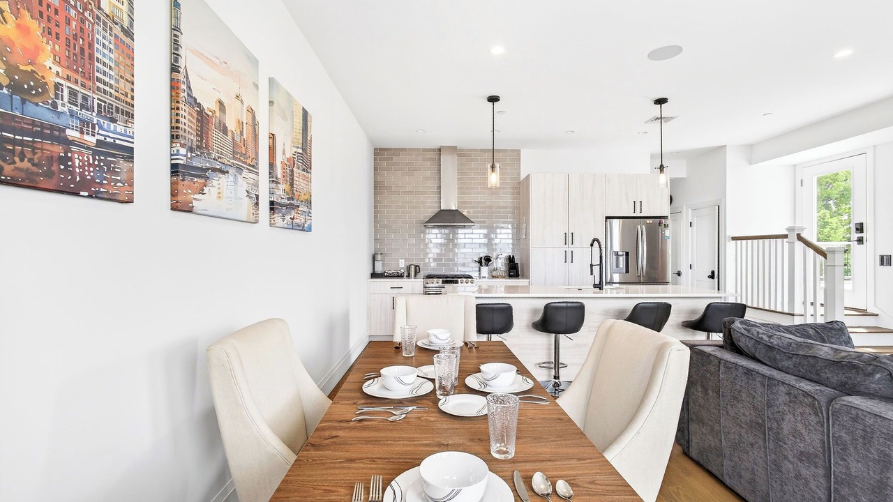 Photo of Others in Harbor View - Orient Heights