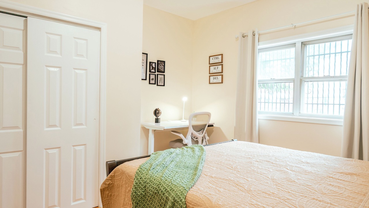Photo of Bedroom in Belleville