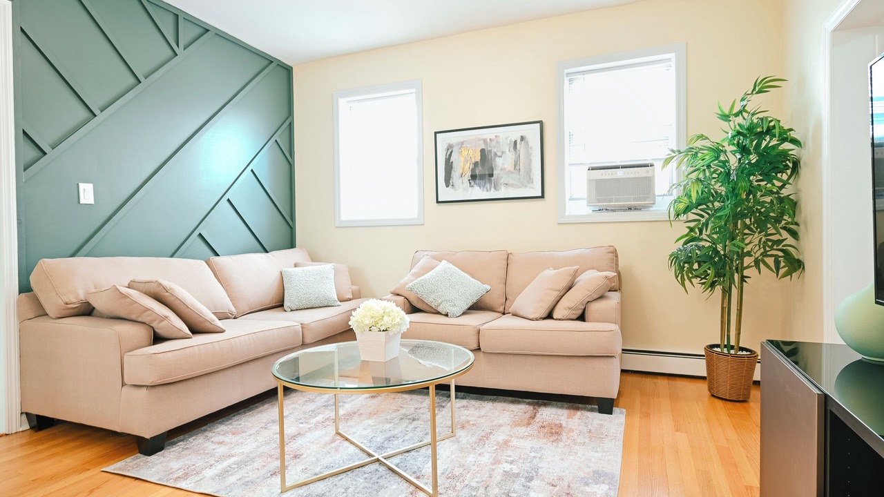 Photo of Livingroom in Belleville
