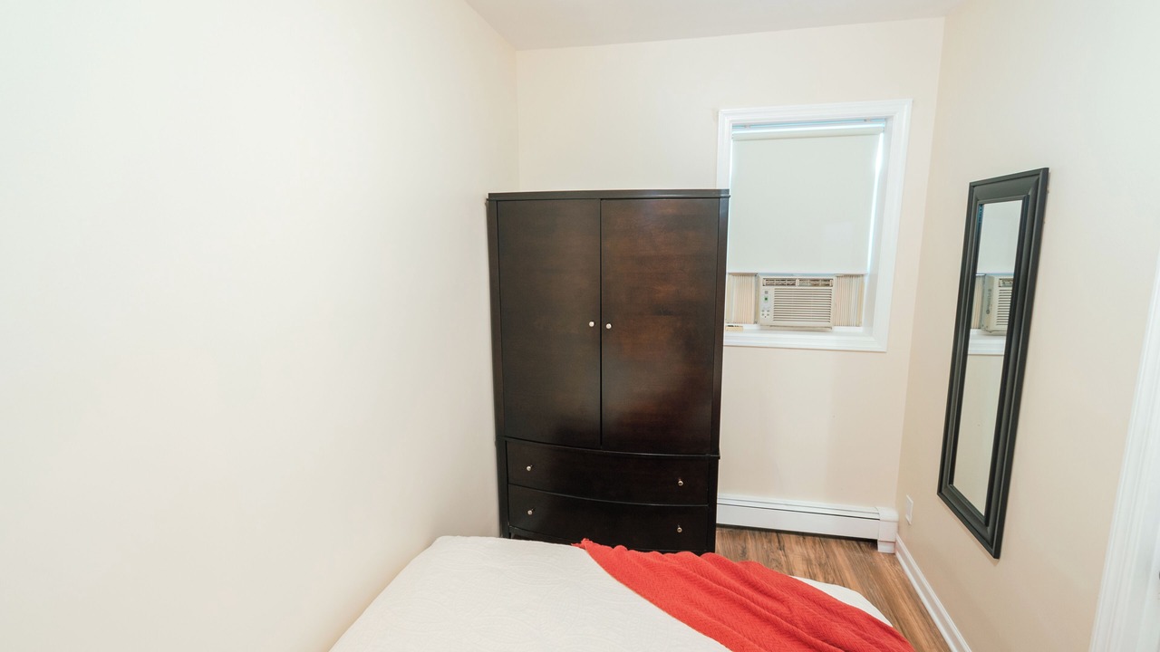 Photo of Bedroom in Belleville