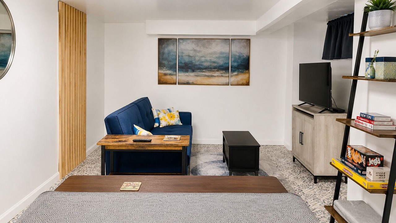 Photo of Livingroom in Weequahic