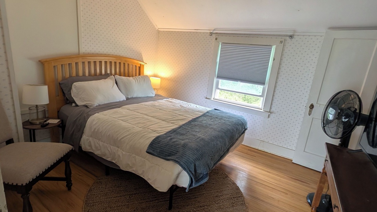 Photo of Bedroom in Auburn