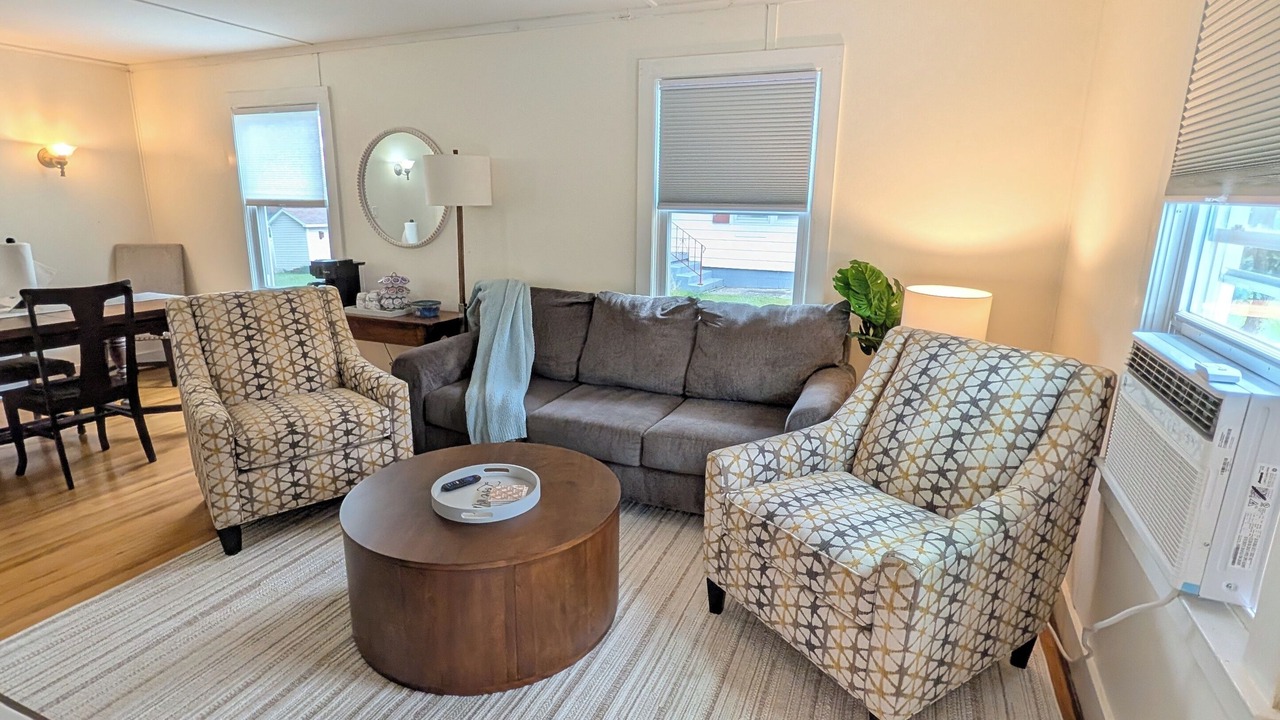 Photo of Livingroom in Auburn
