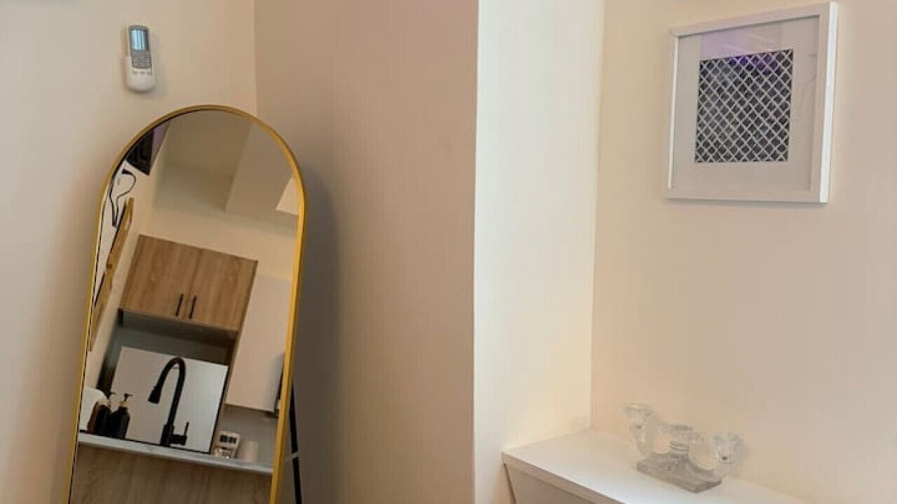 Photo of Livingroom in Downtown