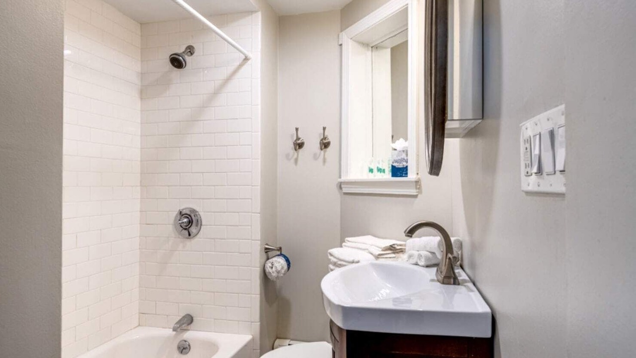 Photo of Bathroom in North End