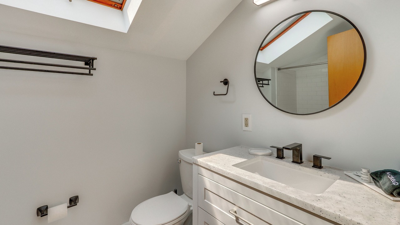 Photo of Bathroom in Momauguin