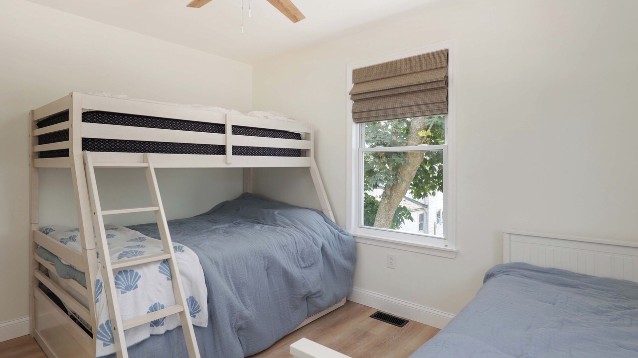 Photo of Bedroom in Long Branch