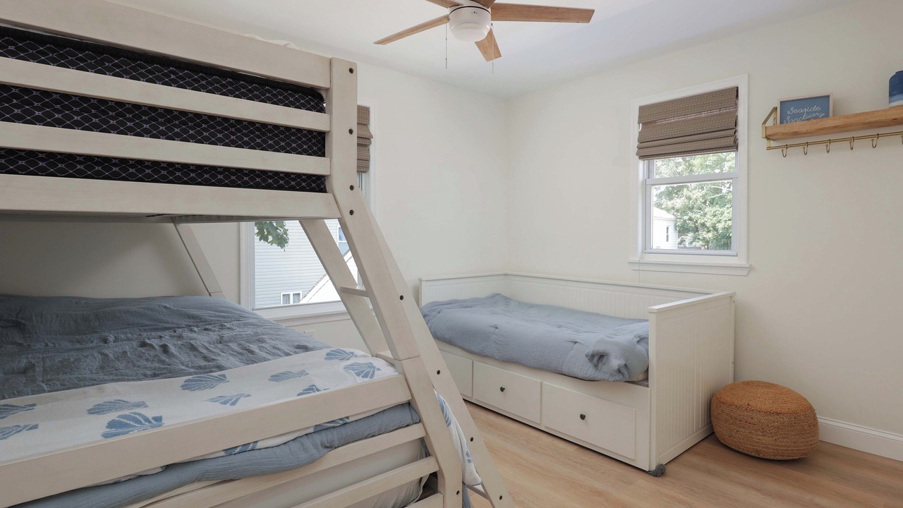 Photo of Bedroom in Long Branch