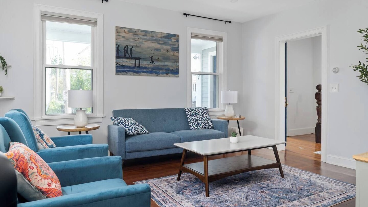 Photo of Livingroom in Yachting Village