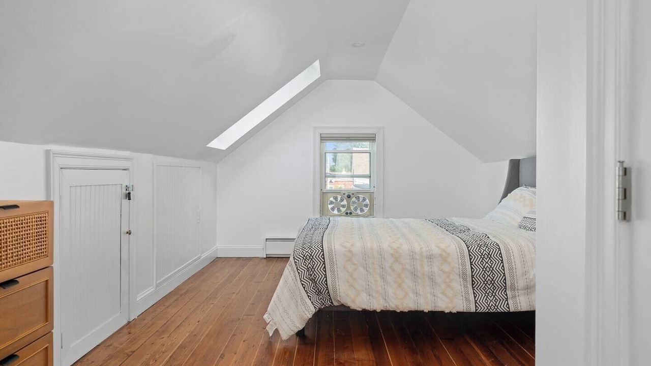 Photo of Bedroom in Yachting Village