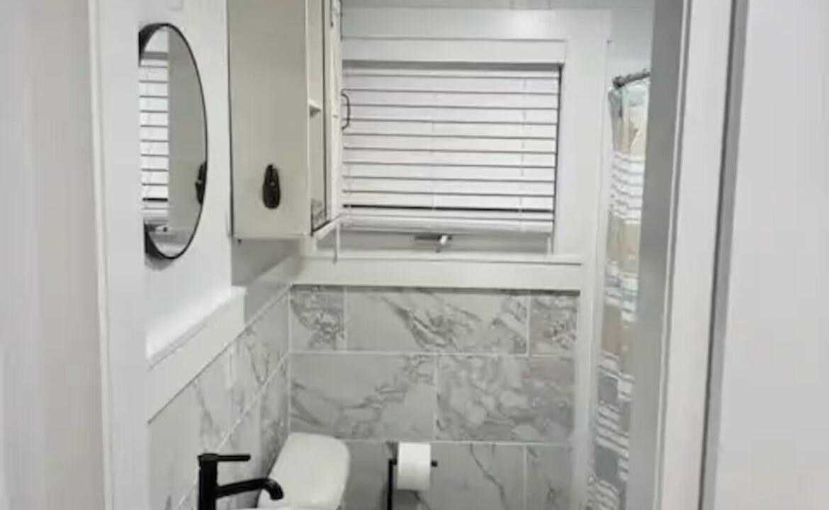 Photo of Bathroom in Wells Beach