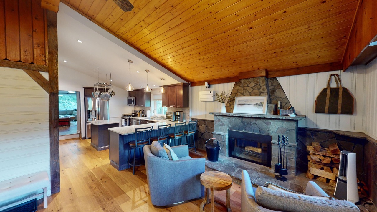 Photo of Livingroom in Livingston Manor