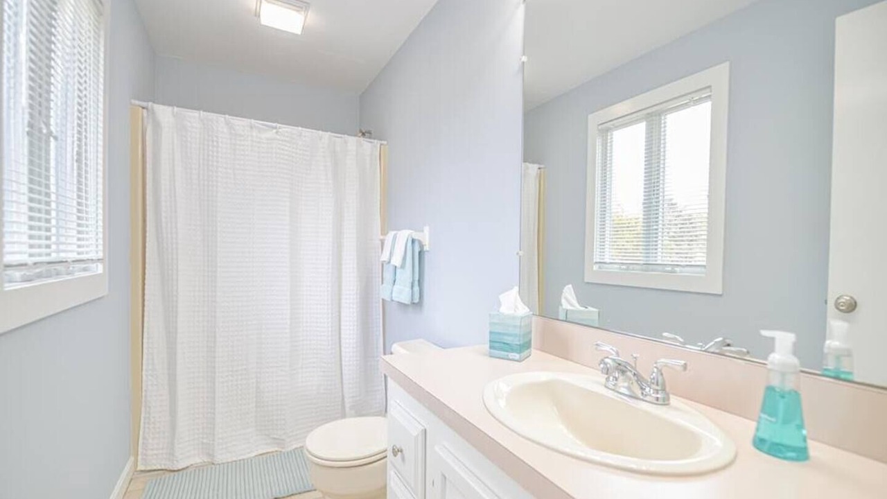Photo of Bathroom in Katama