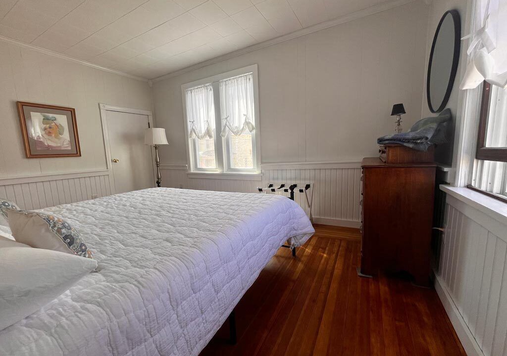 Photo of Bedroom in Saratoga Springs