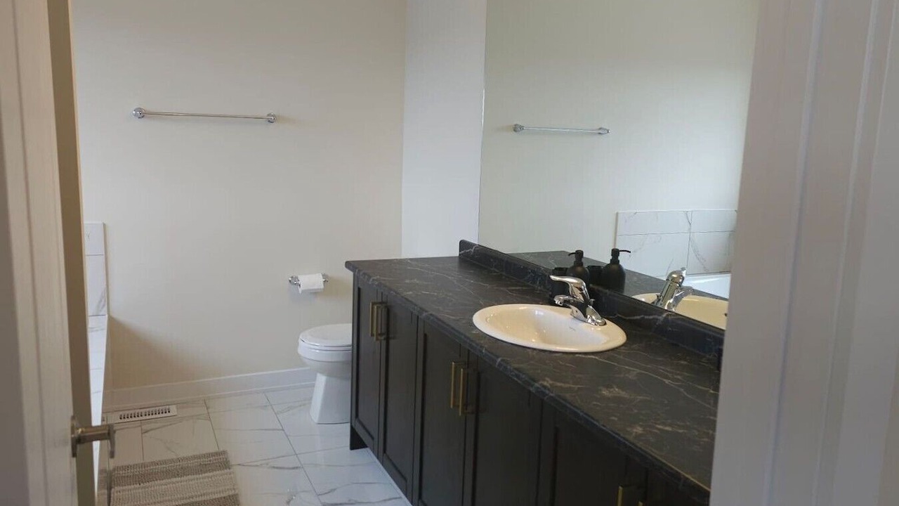 Photo of Bathroom in Welland