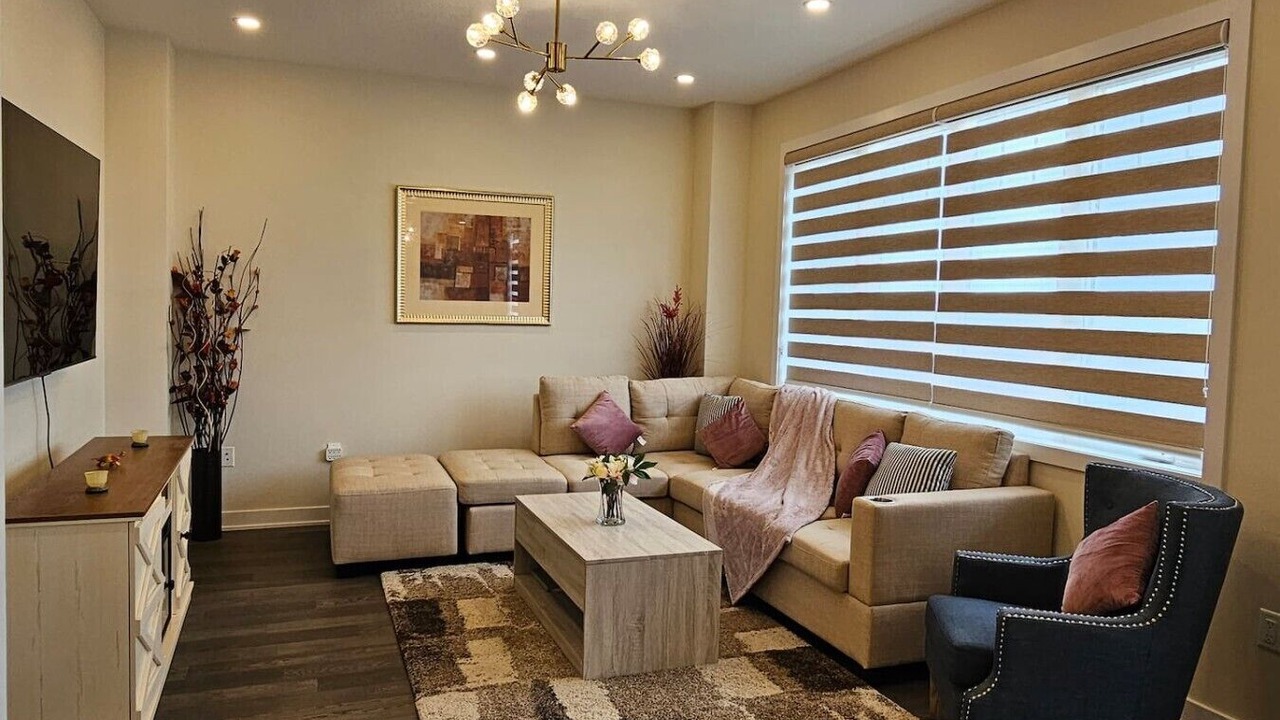 Photo of Livingroom in Welland