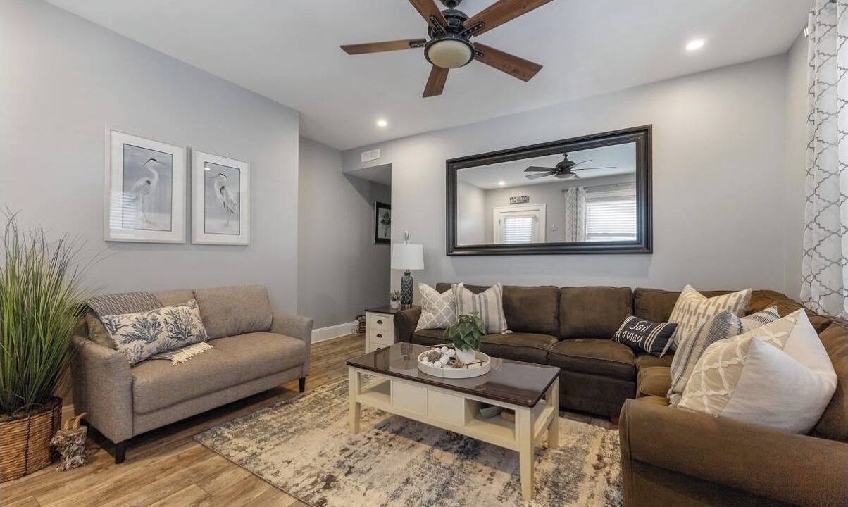 Photo of Livingroom in North End