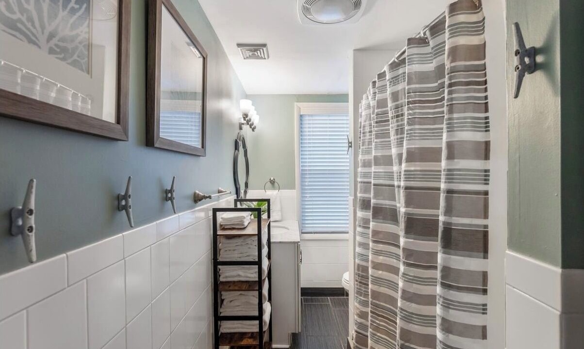 Photo of Bathroom in North End