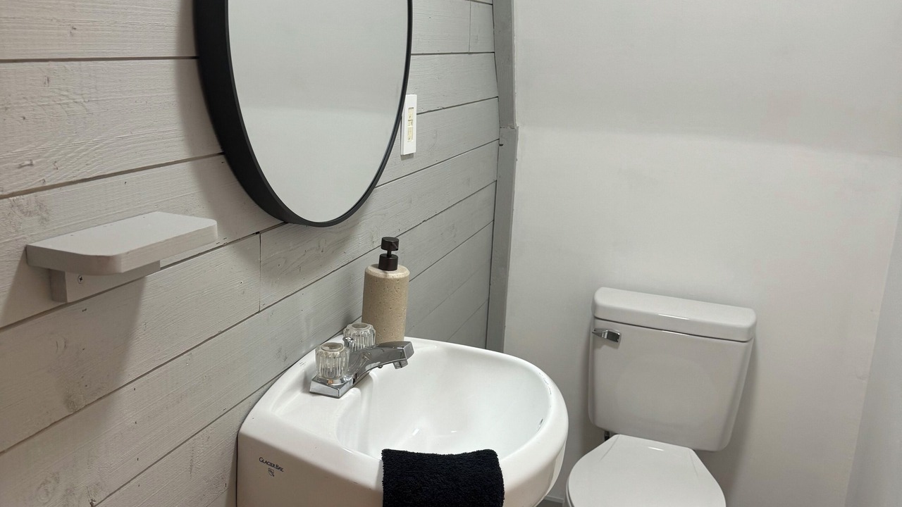 Photo of Bathroom in Sullivan