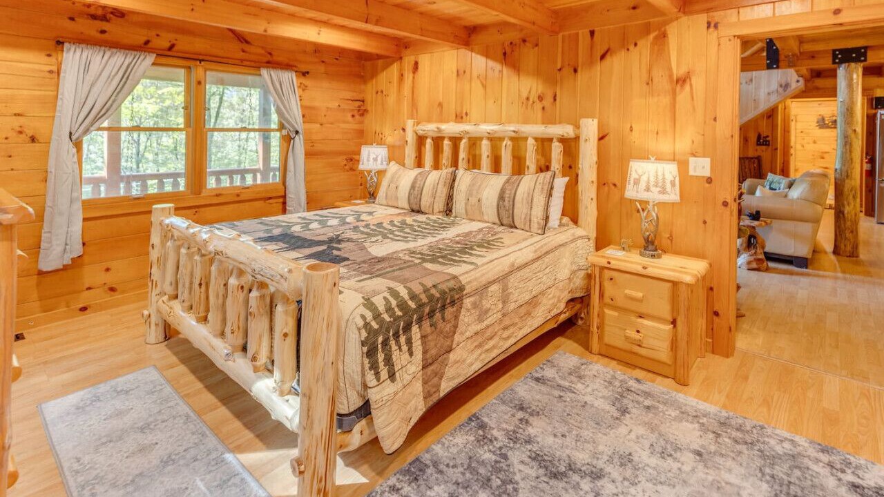 Photo of Bedroom in Campton