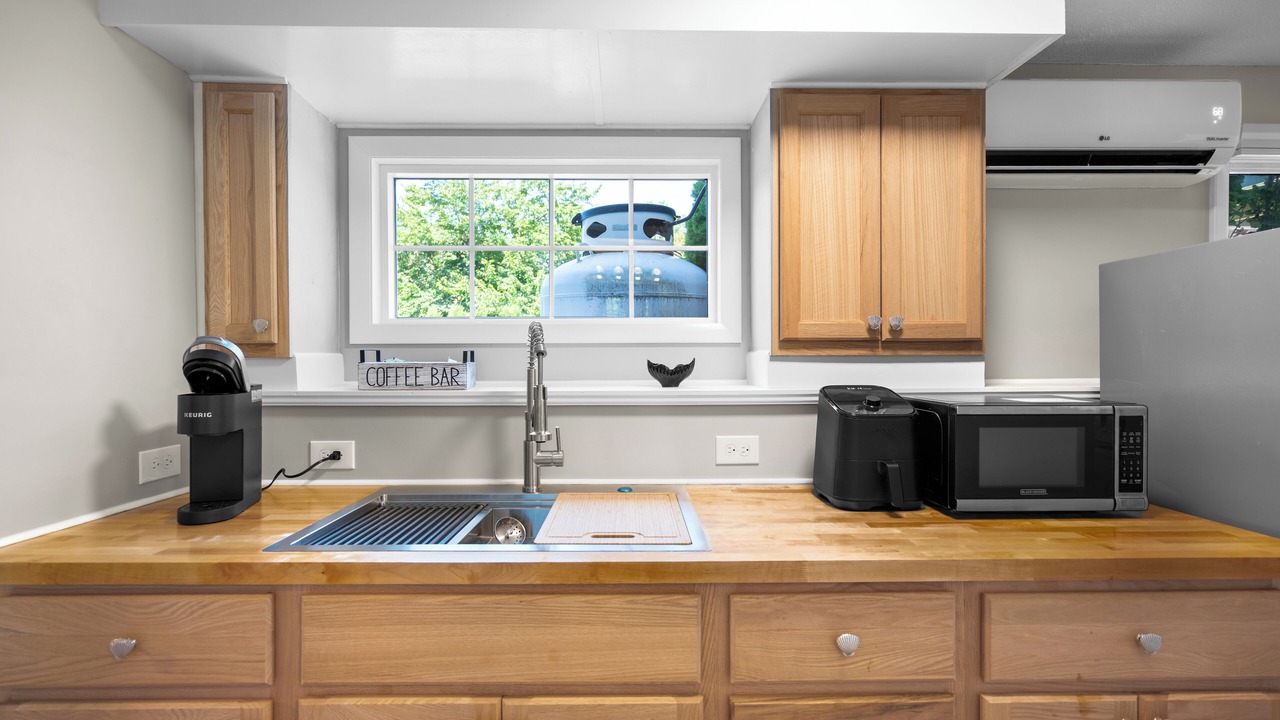 Photo of Kitchen in Jamestown Shores