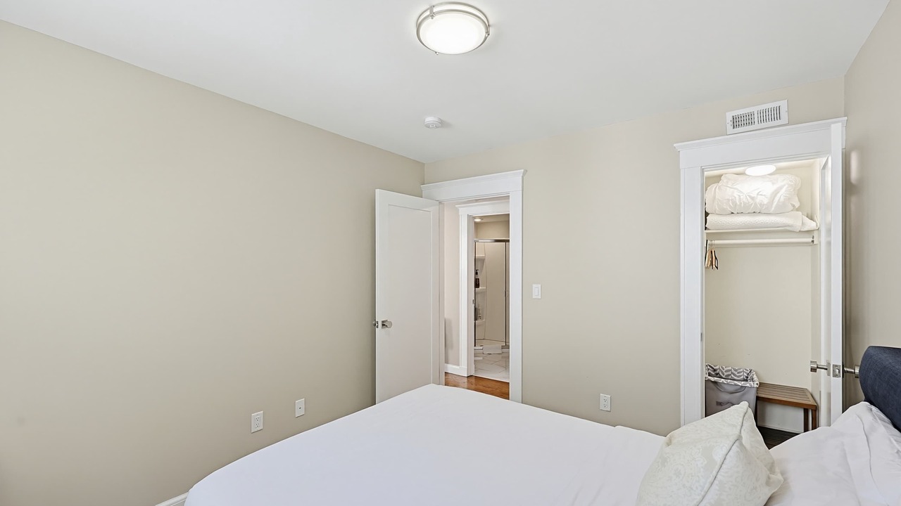 Photo of Bedroom in Riverside