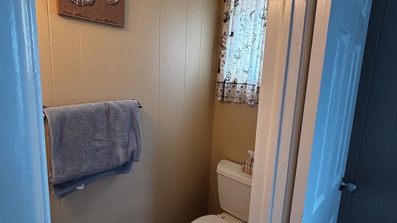 Photo of Bathroom in The Dunes