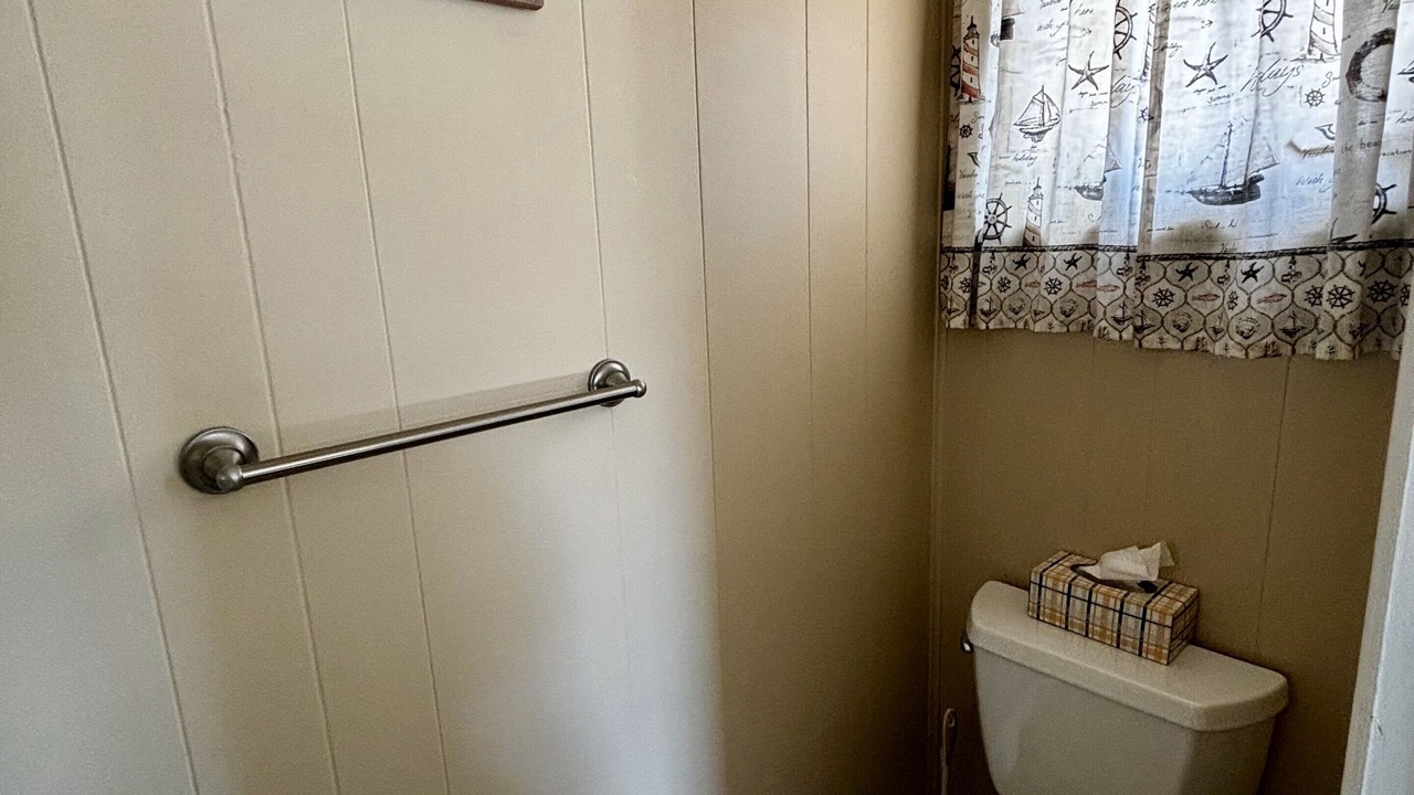 Photo of Bathroom in The Dunes