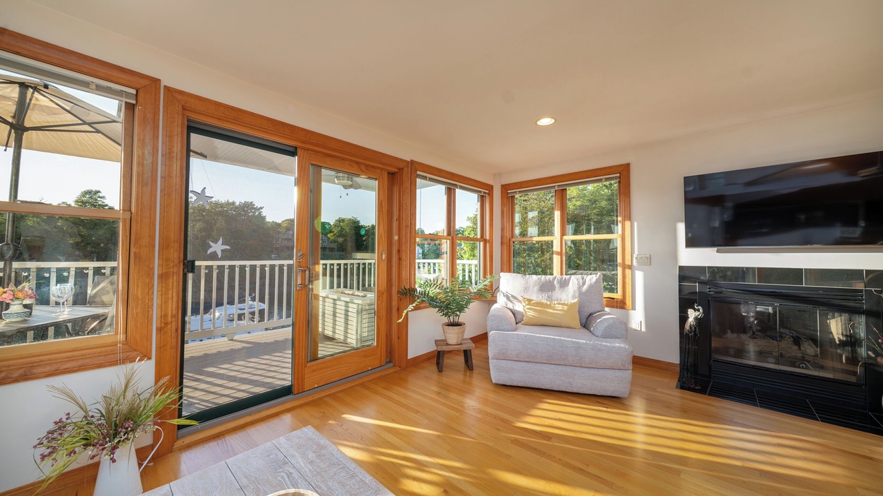 Photo of Livingroom in Branford