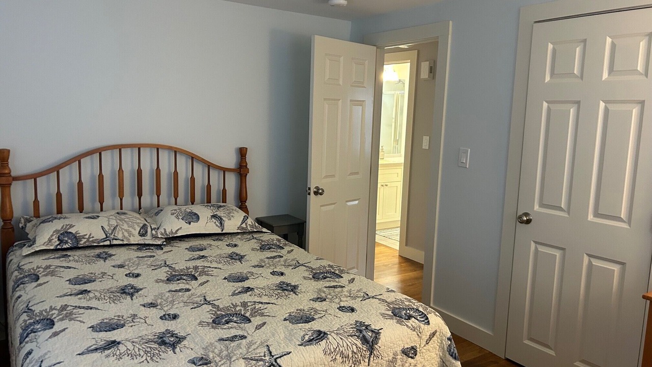 Photo of Bedroom in Falmouth Heights