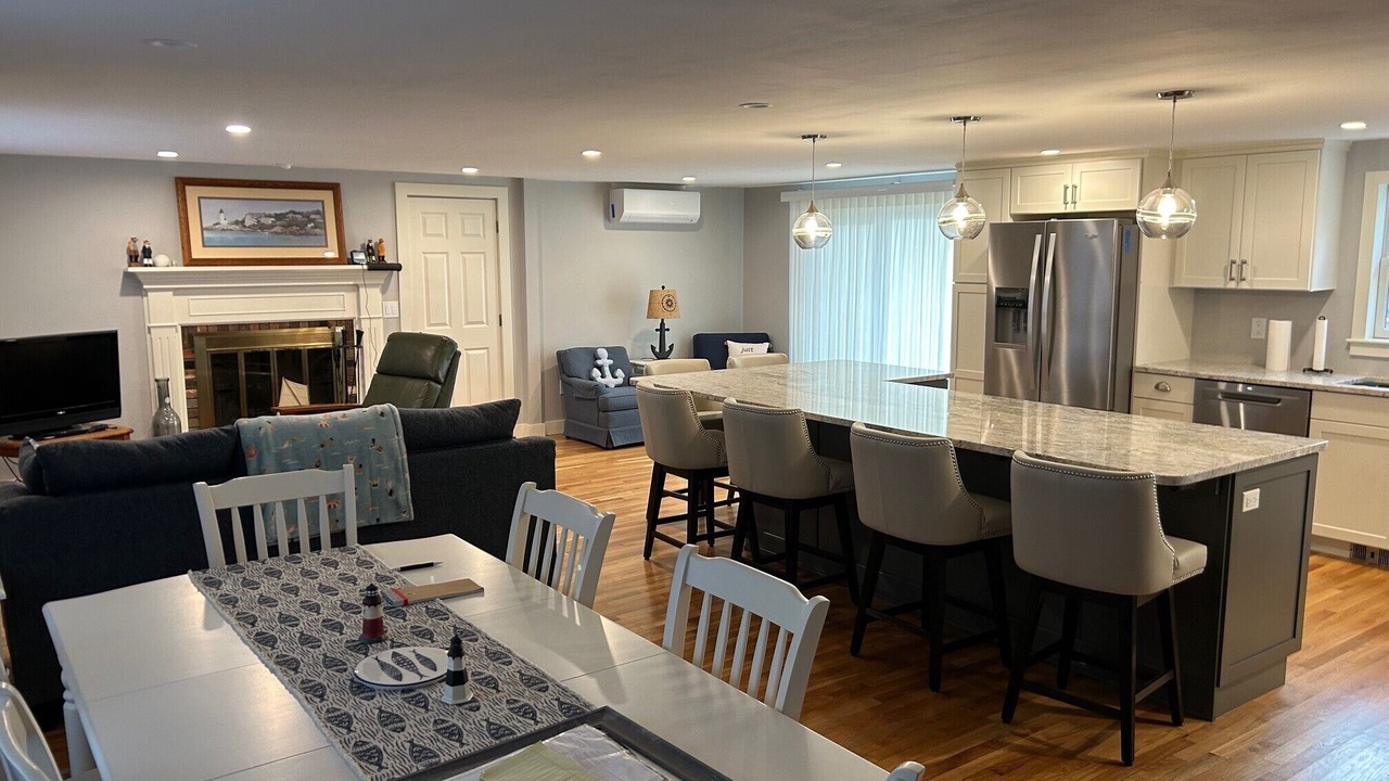 Photo of Others in Falmouth Heights