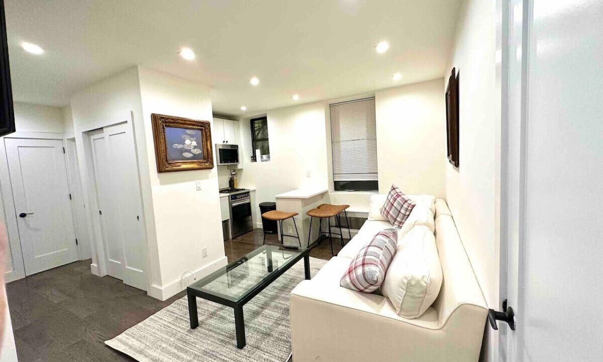 Photo of Livingroom in SoHo