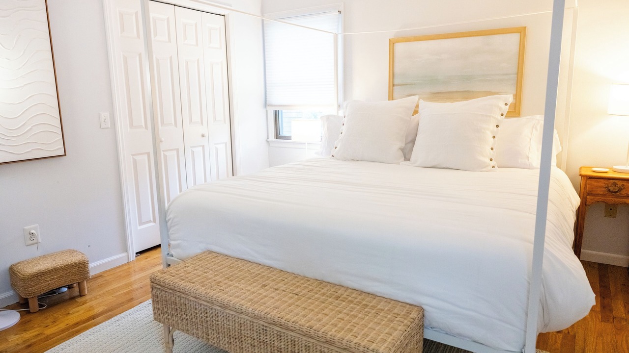 Photo of Bedroom in Southold