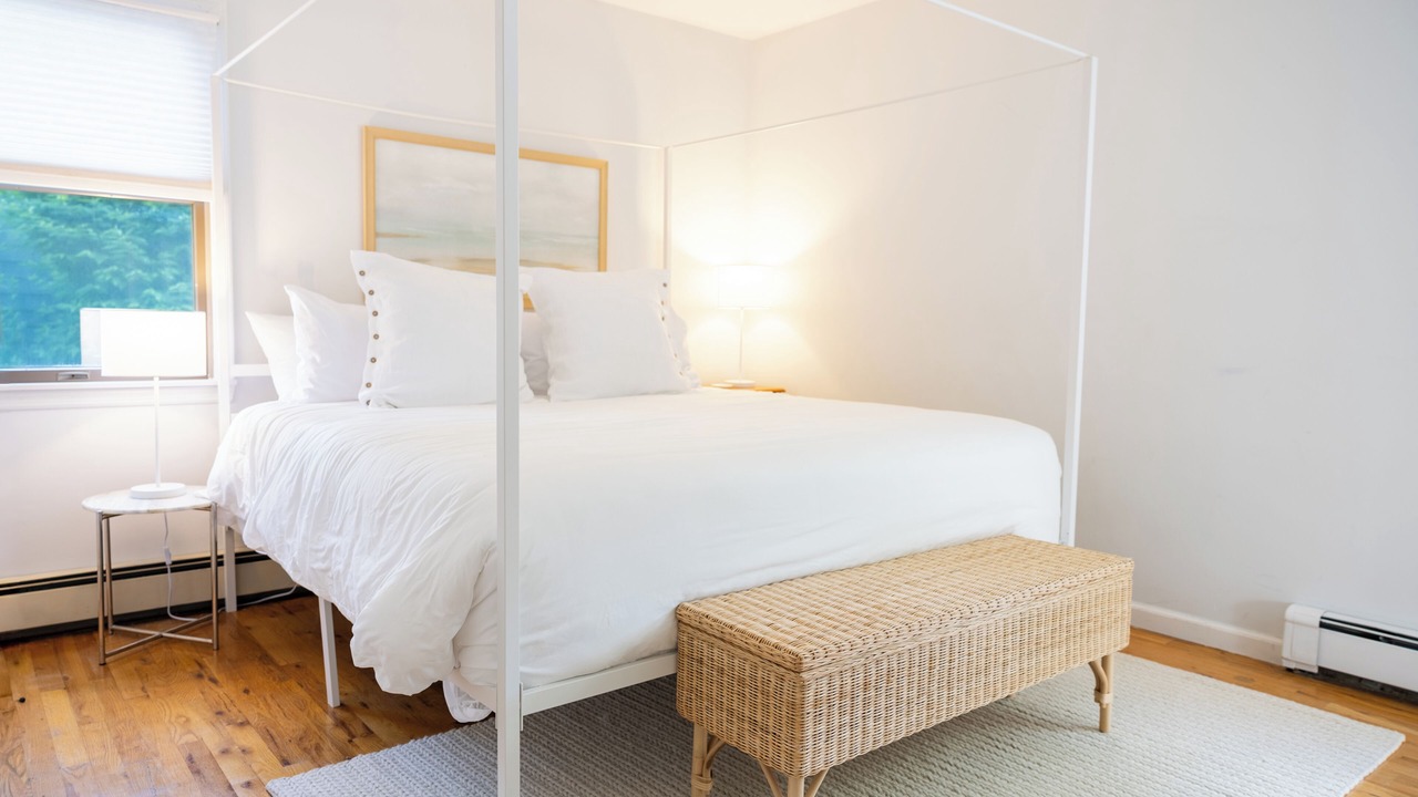 Photo of Bedroom in Southold