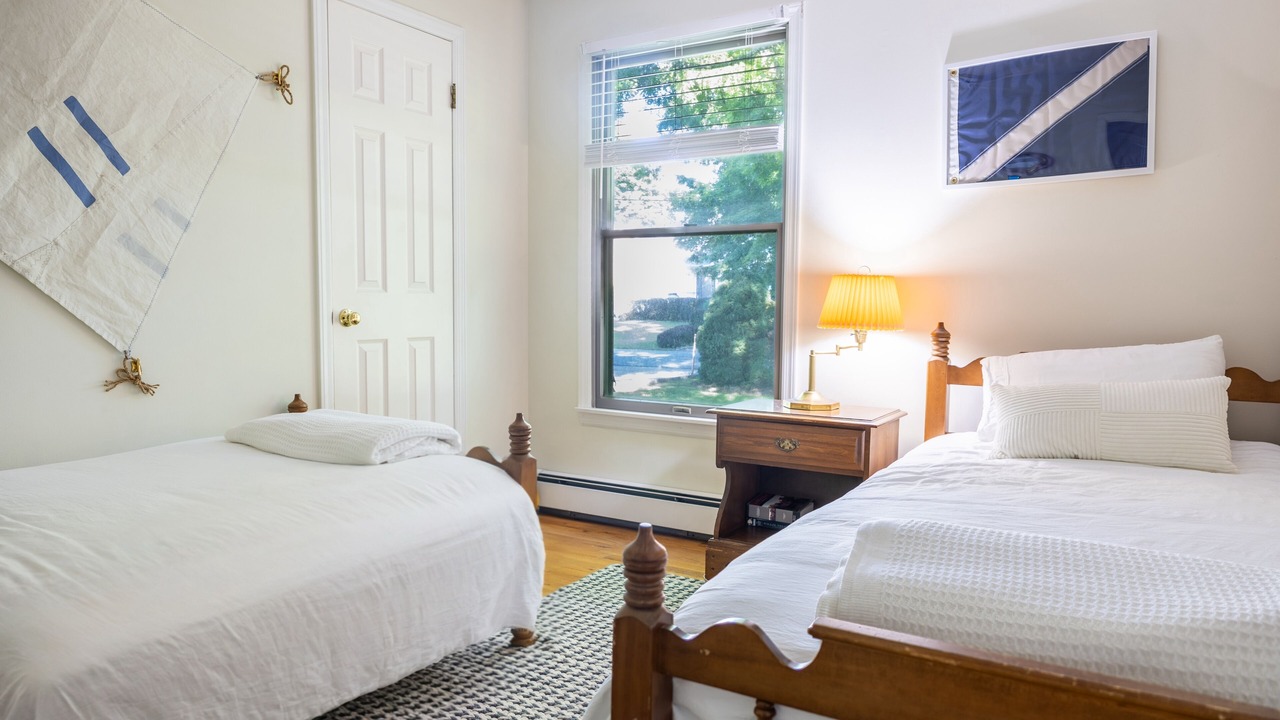 Photo of Bedroom in Southold